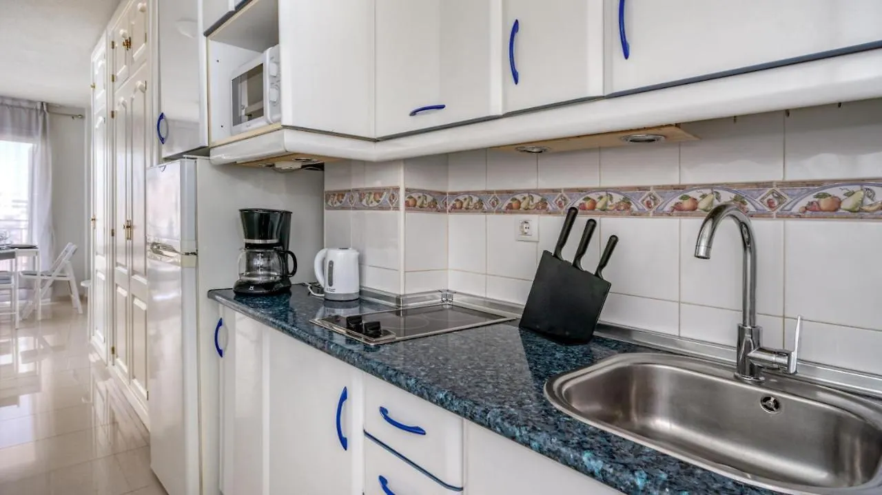 Coastal Charm Cozy Studio In Benalmádena İspanya