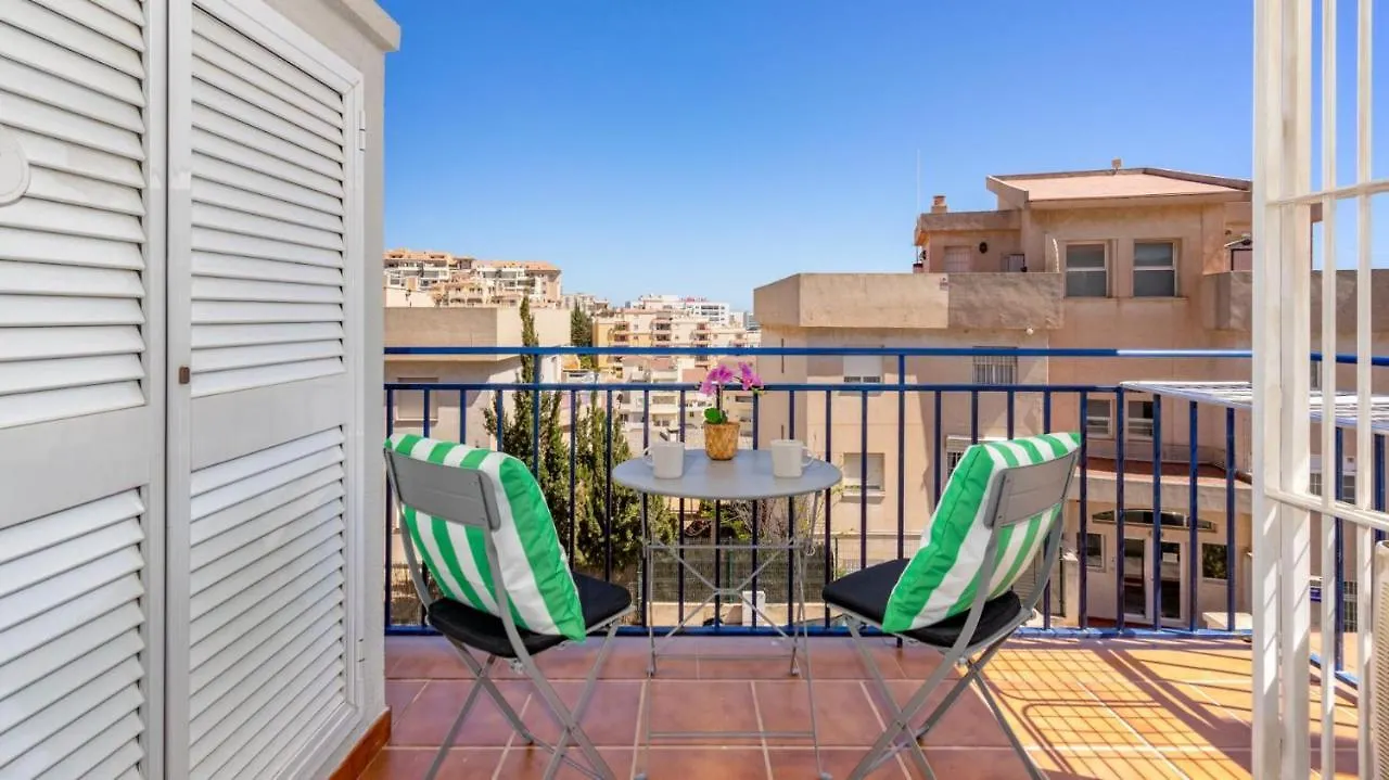 Lägenhet Coastal Charm Cozy Studio In Benalmádena Spanien